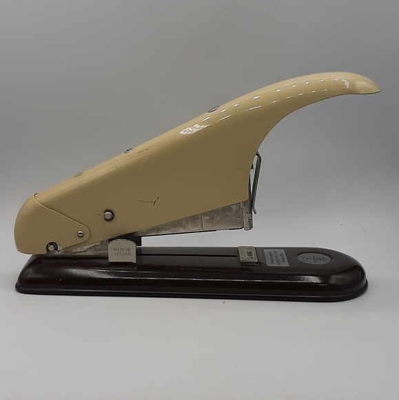 Vintage Apsco A9 Stapler Isaberg AB Hestra Sweden With 2 Boxes Staples - Picture 2 of 8